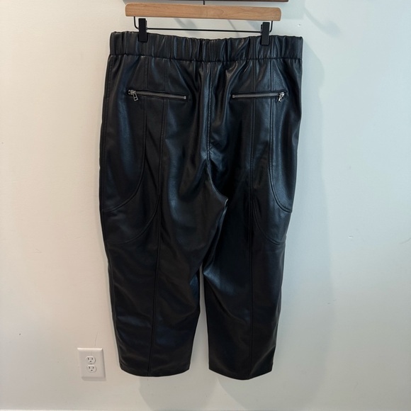 NWT by Anthropologie Black Vegan Leather Belted Barrel Pants Size XL - Picture 8 of 9